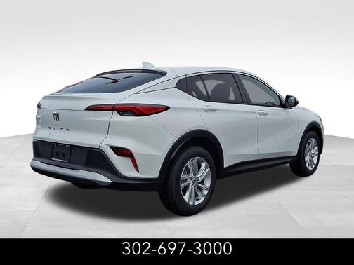 Summit White 2026 Buick Envista Preferred FWD