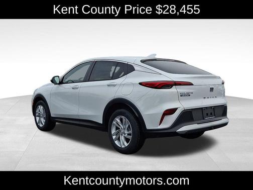 Summit White 2026 Buick Envista Preferred FWD