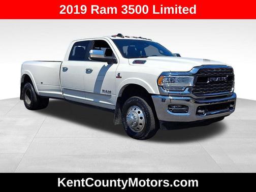 Pearl White 2019 RAM 3500 Limited Crew Cab 4x4 8' Box