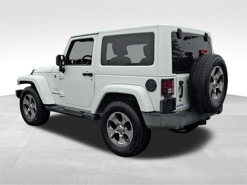 2013 Jeep Wrangler Sahara
