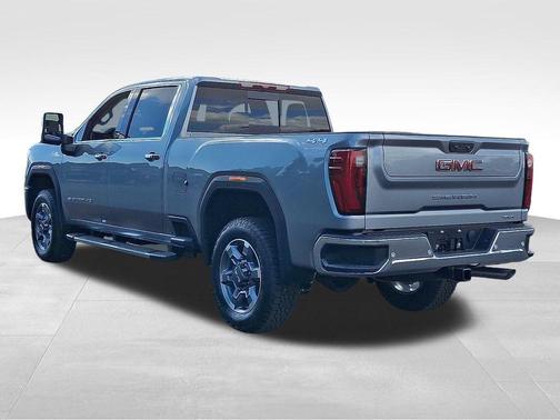 2025 GMC Sierra 2500 SLT