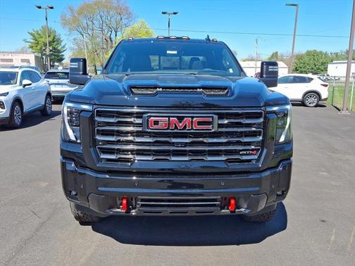 2025 GMC Sierra 2500 AT4