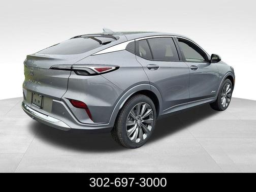 Moonstone Gray Metallic 2026 Buick Envista Avenir FWD