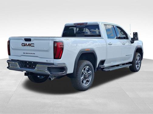 2025 GMC Sierra 2500 SLT