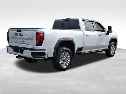 2023 GMC Sierra 2500 Denali