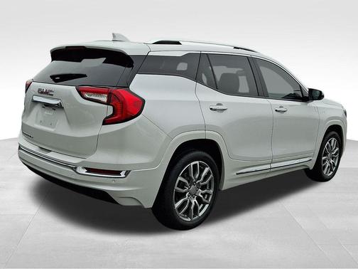 2022 GMC Terrain Denali
