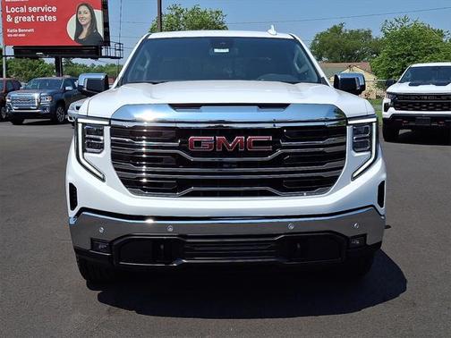 2025 GMC Sierra 1500 SLT