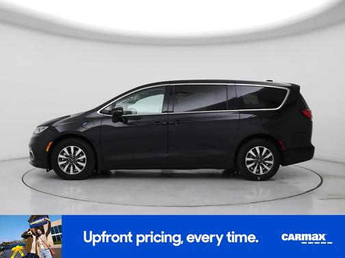 Black 2023 Chrysler Pacifica Hybrid Touring L