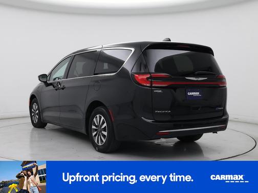 Black 2023 Chrysler Pacifica Hybrid Touring L