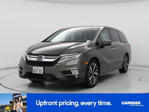 Gray 2018 Honda Odyssey Elite