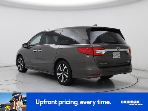 Gray 2018 Honda Odyssey Elite