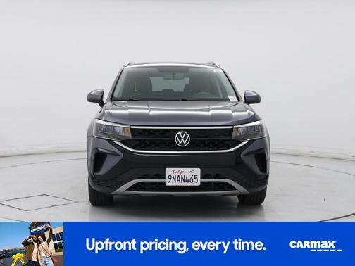 Gray 2022 Volkswagen Taos SE