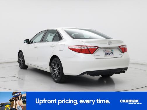 White 2015 Toyota Camry XSE