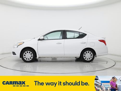 2018 Nissan Versa SV