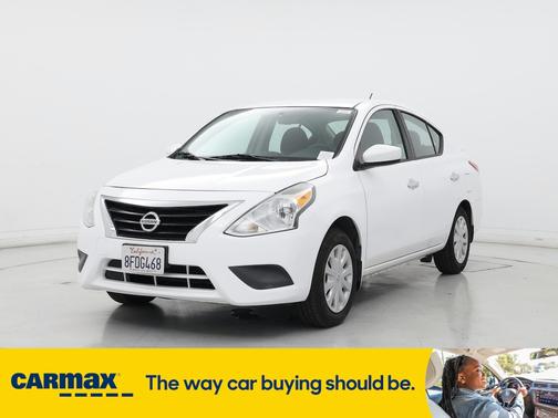 2018 Nissan Versa SV