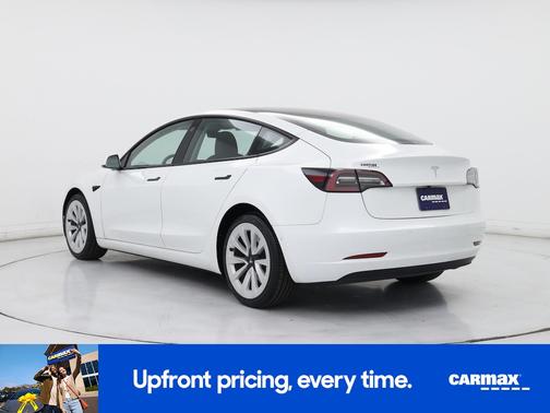 White 2022 Tesla Model 3