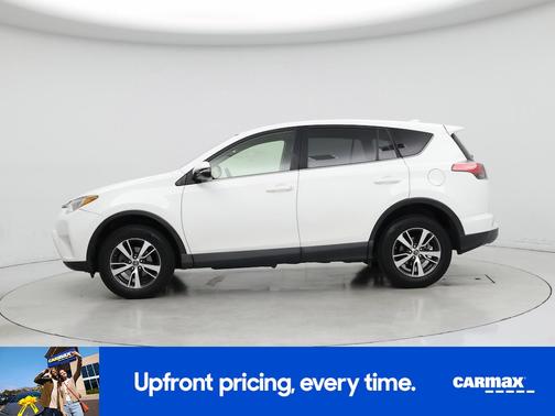 White 2018 Toyota RAV4 XLE