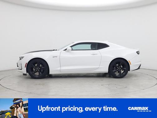 White 2021 Chevrolet Camaro LT1