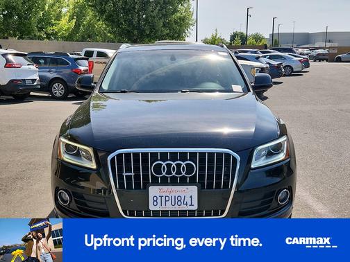 Black 2017 Audi Q5 Premium
