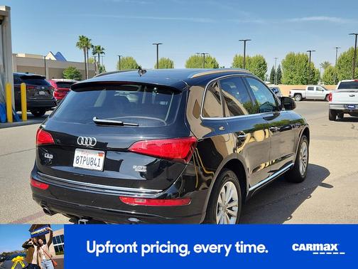 Black 2017 Audi Q5 Premium
