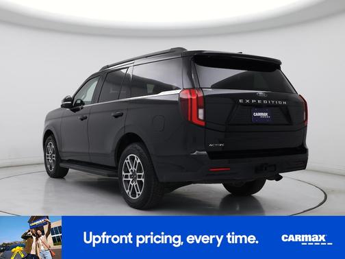 Black 2025 Ford Expedition Active