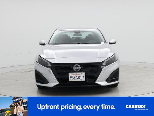 2023 Nissan Altima SV