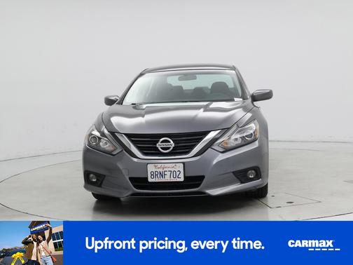 Gray 2017 Nissan Altima SR