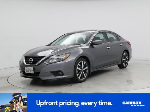 Gray 2017 Nissan Altima SR