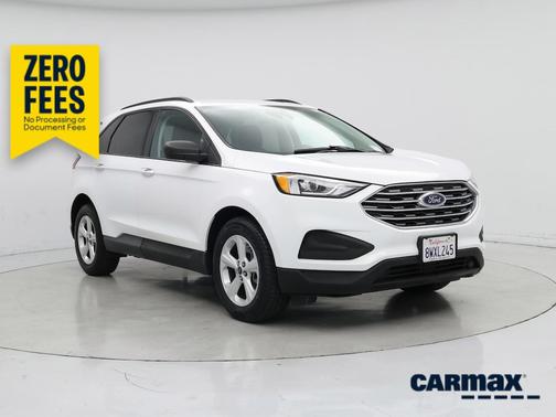 White 2021 Ford Edge SE