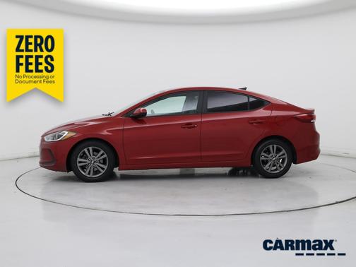 Red 2018 Hyundai ELANTRA SEL