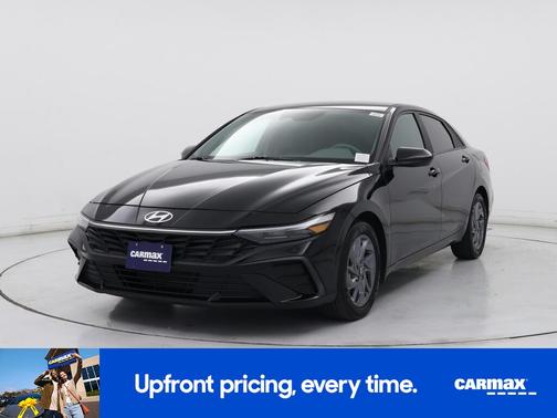Black 2024 Hyundai ELANTRA SEL