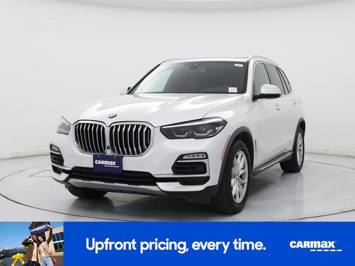 Pearl 2021 BMW X5 sDrive40i
