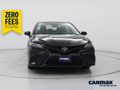 Black 2023 Toyota Camry SE