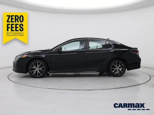 Black 2023 Toyota Camry SE