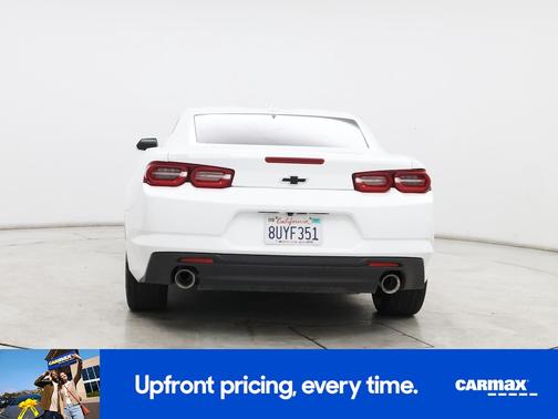 White 2021 Chevrolet Camaro LT1