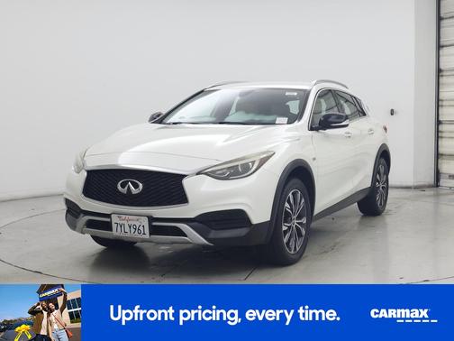 White 2017 INFINITI QX30 Sport