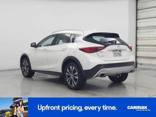 White 2017 INFINITI QX30 Sport