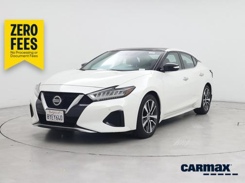 White 2019 Nissan Maxima SL