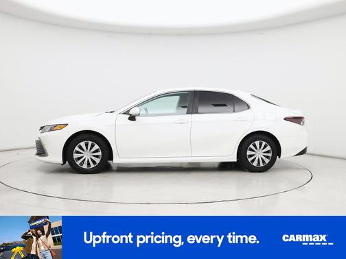 White 2024 Toyota Camry Hybrid LE