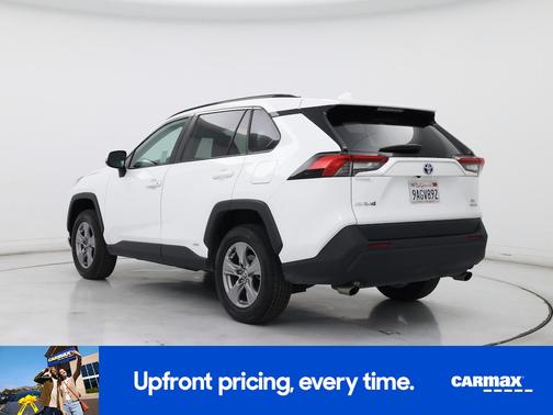 2022 Toyota RAV4 Hybrid XLE