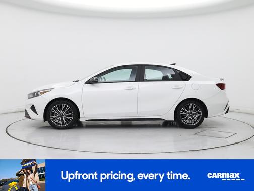 White 2022 Kia Forte GT-Line