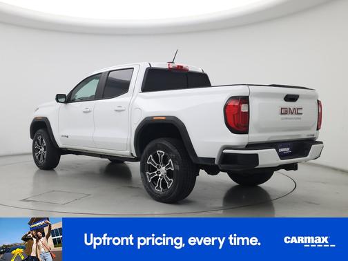 2023 GMC Canyon AT4