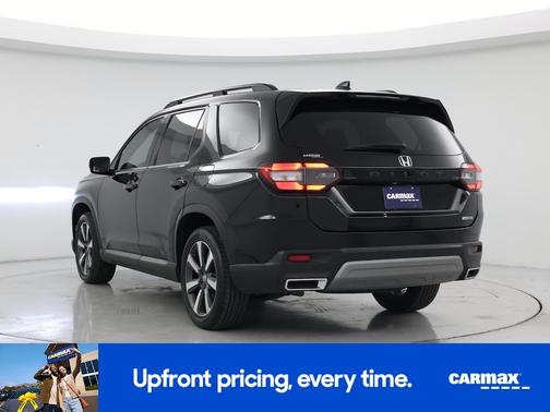 Black 2023 Honda Pilot Touring