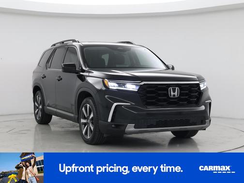 Black 2023 Honda Pilot Touring