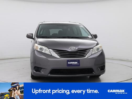 2015 Toyota Sienna LE