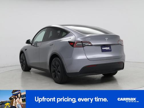 Gray 2025 Tesla Model Y Long Range