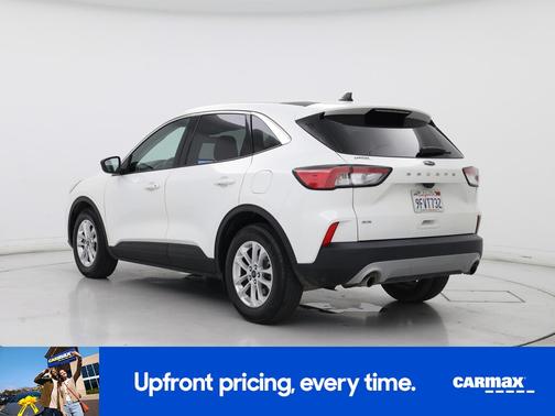White 2022 Ford Escape SE