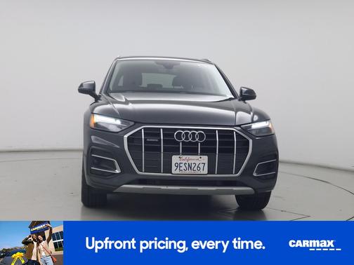 Gray 2023 Audi Q5 Premium