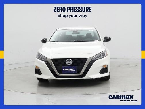White 2021 Nissan Altima SR