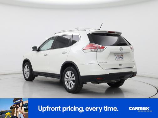 White 2016 Nissan Rogue SV